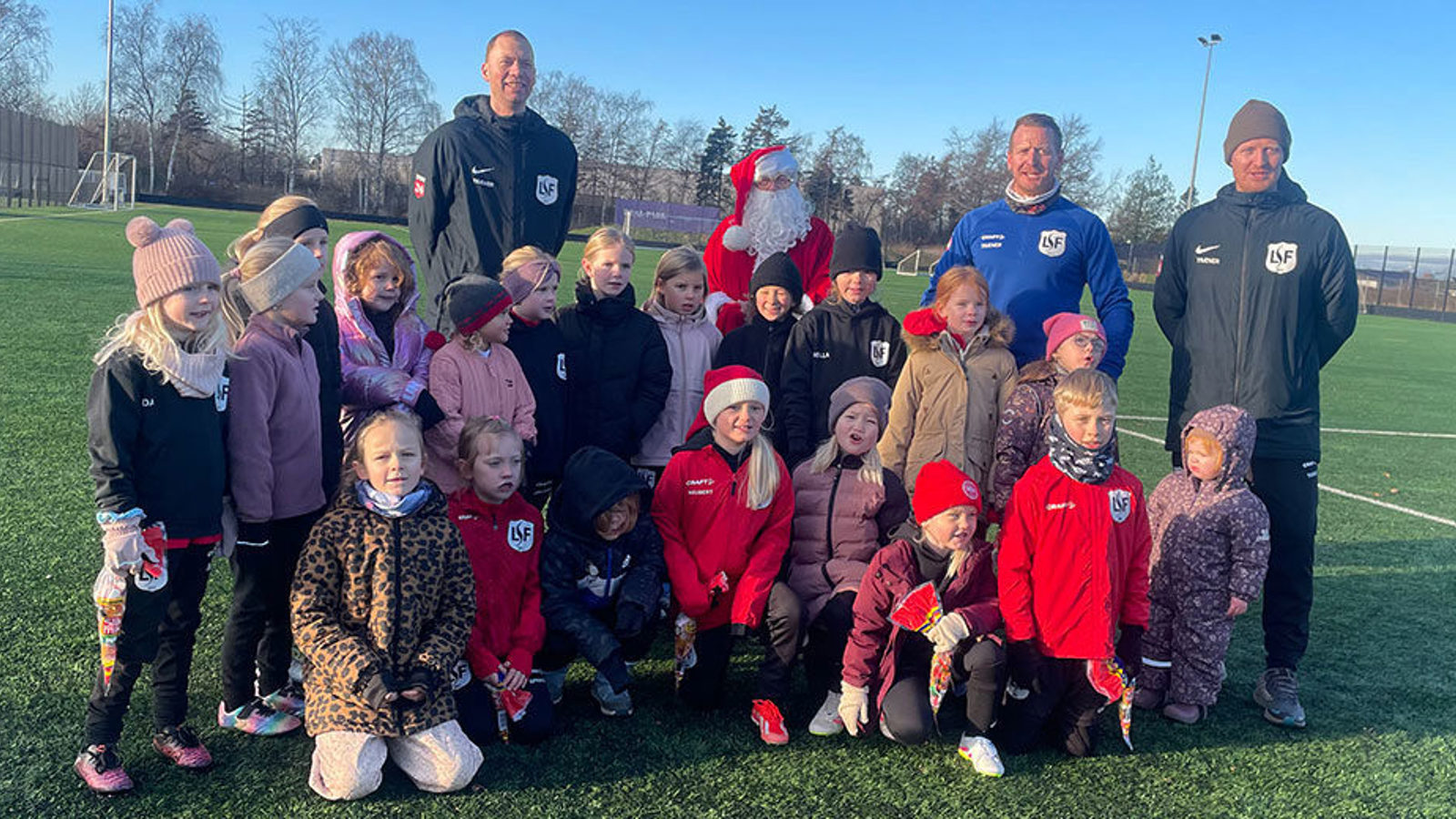 julen25-u7-u8piger.jpg